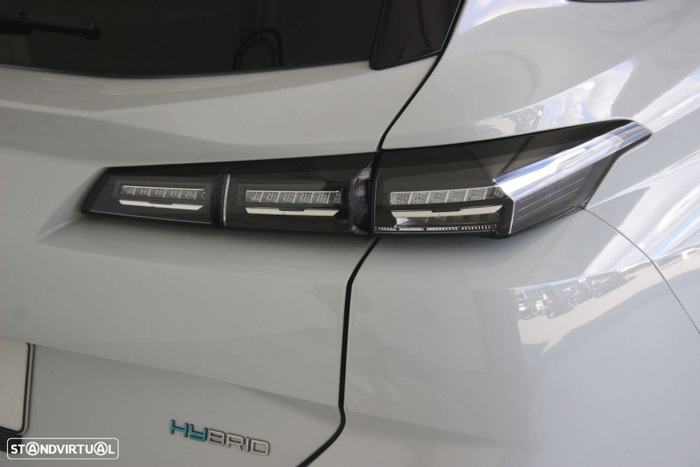 Peugeot 308 SW 1.6 Hybrid Active Pack e-EAT8 - 11