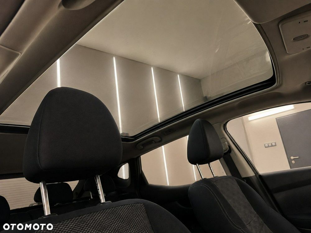 Nissan Qashqai - 10