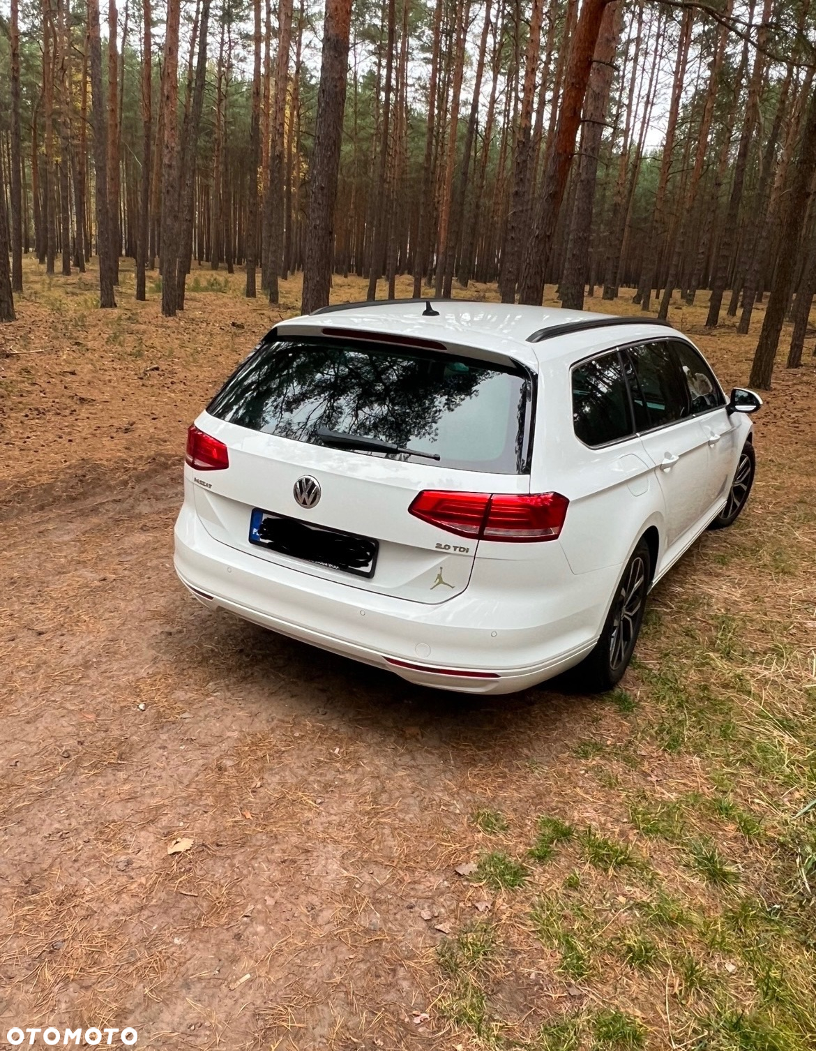 Volkswagen Passat 2.0 TDI SCR Comfortline - 3