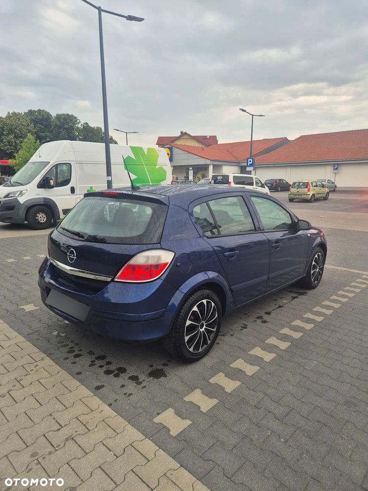 Opel Astra 1.9 CDTI DPF - 5