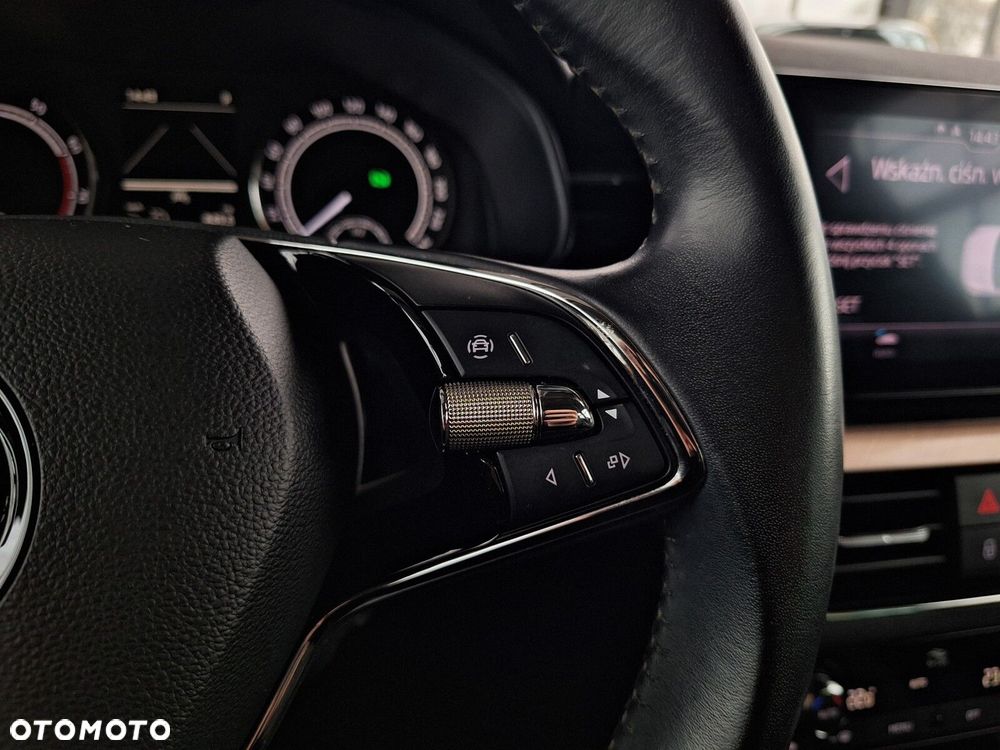 Skoda Scala 1.0 TSI Style DSG - 33