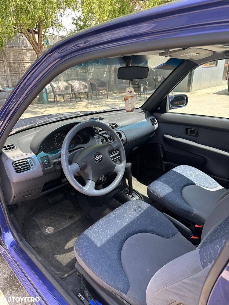 Nissan Micra - 5