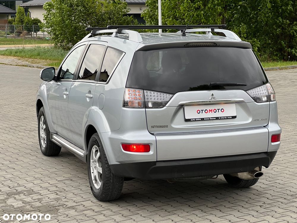 Mitsubishi Outlander 2.0 2WD Invite - 6