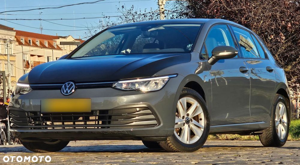 Volkswagen Golf VIII 1.5 eTSI Style DSG - 18