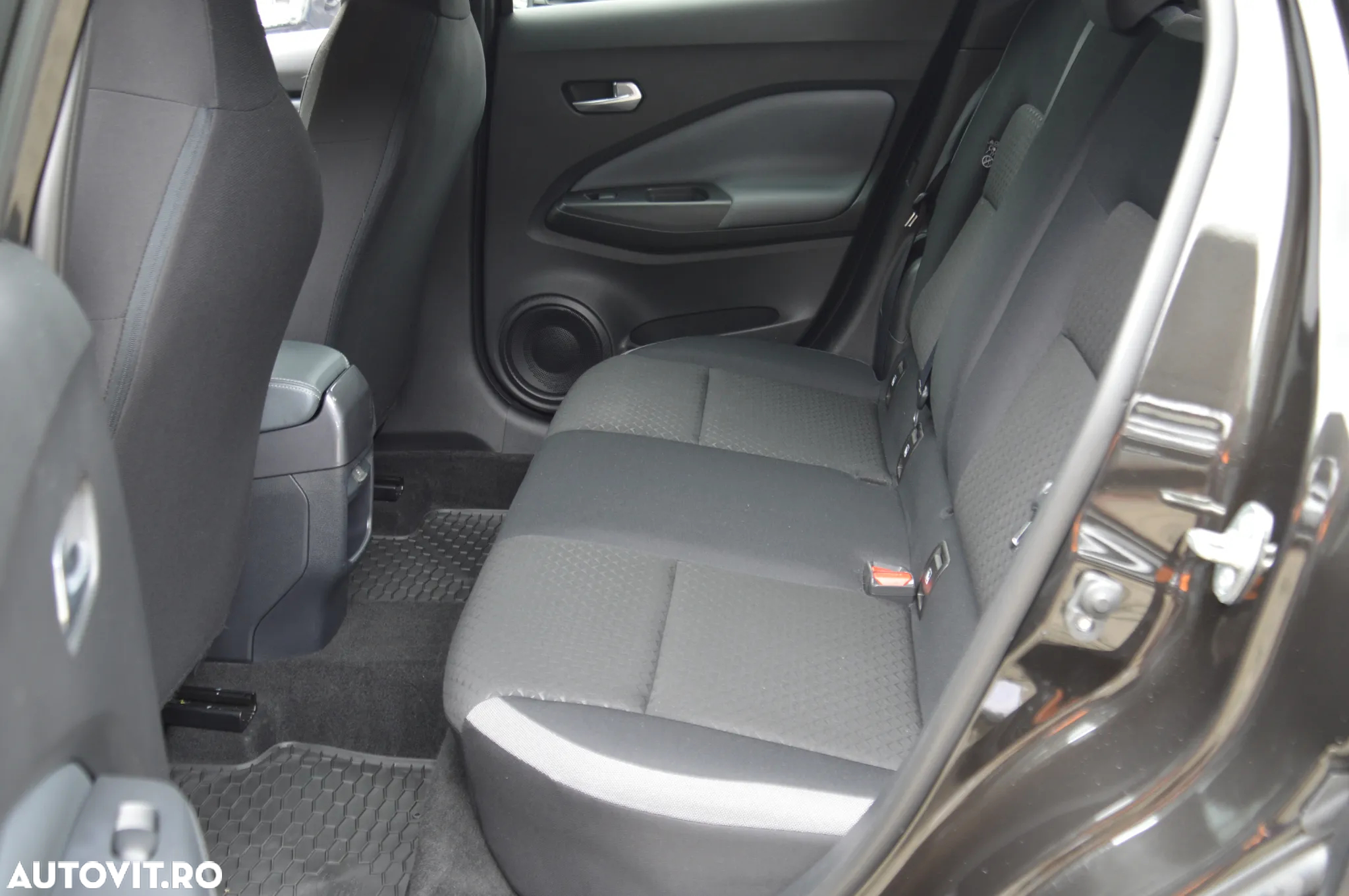 Nissan Juke DIG-T DCT N-Connecta - 12