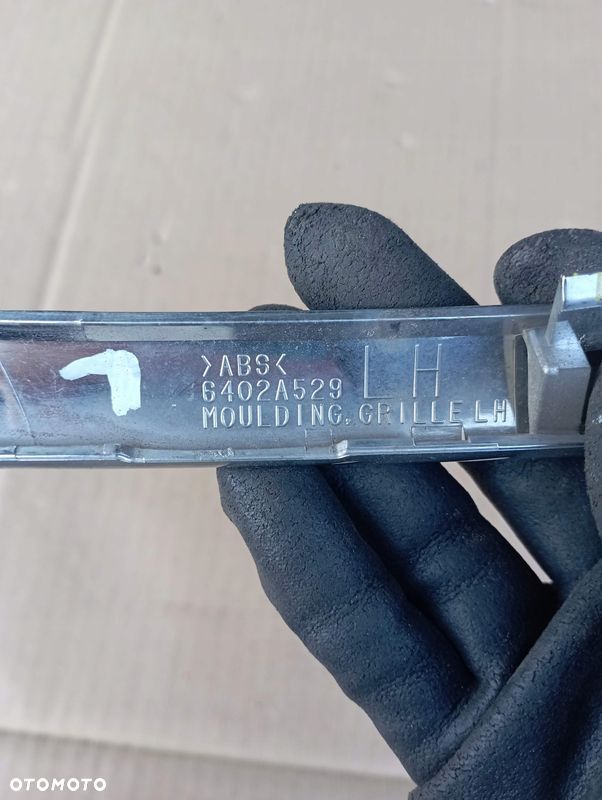 MITSUBISHI ASX 17-19 LIFT LISTWA CHROM ZDERZAKA LEWA PRZÓD 6402A529 - 3