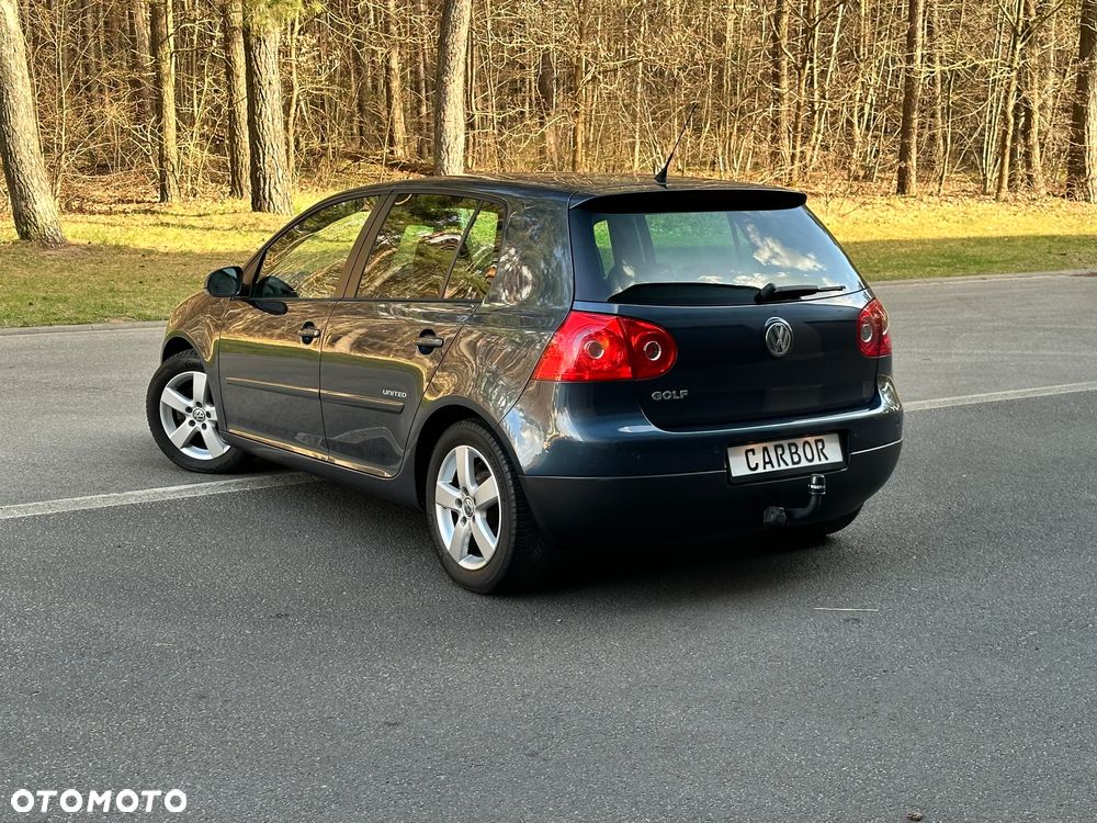 Volkswagen Golf 1.6 United - 15