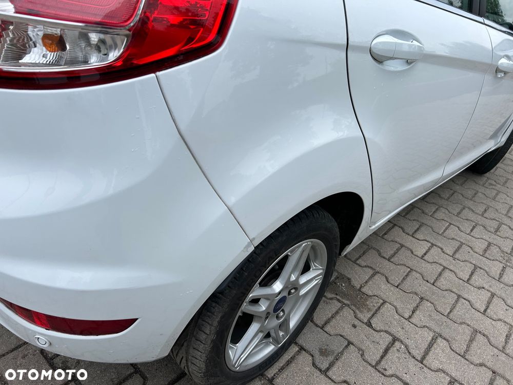 Ford Fiesta - 30