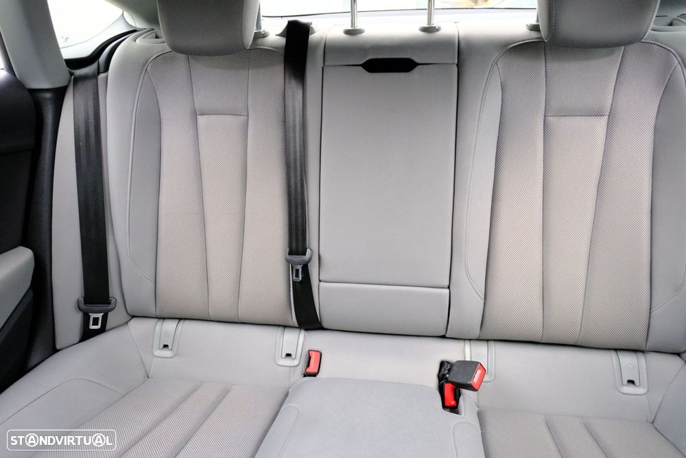 Audi A5 Sportback 40 TDI Design S tronic - 9