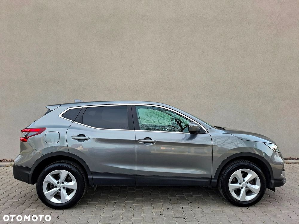 Nissan Qashqai 1.3 DIG-T N-WAY - 9