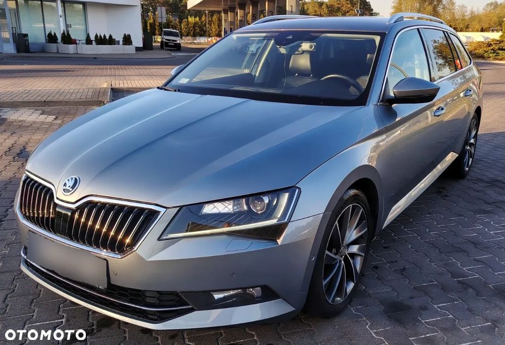 Skoda Superb 2.0 TDI 4x4 L&K DSG - 3