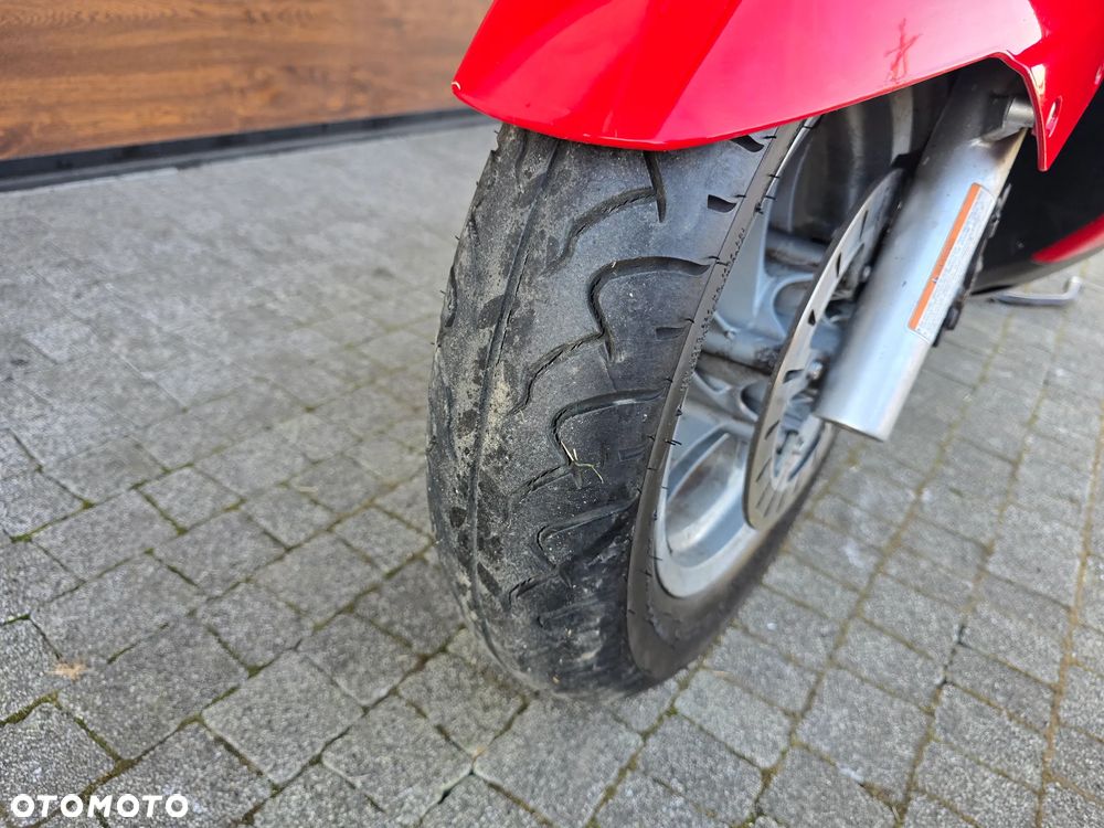 Aprilia Atlantic - 8