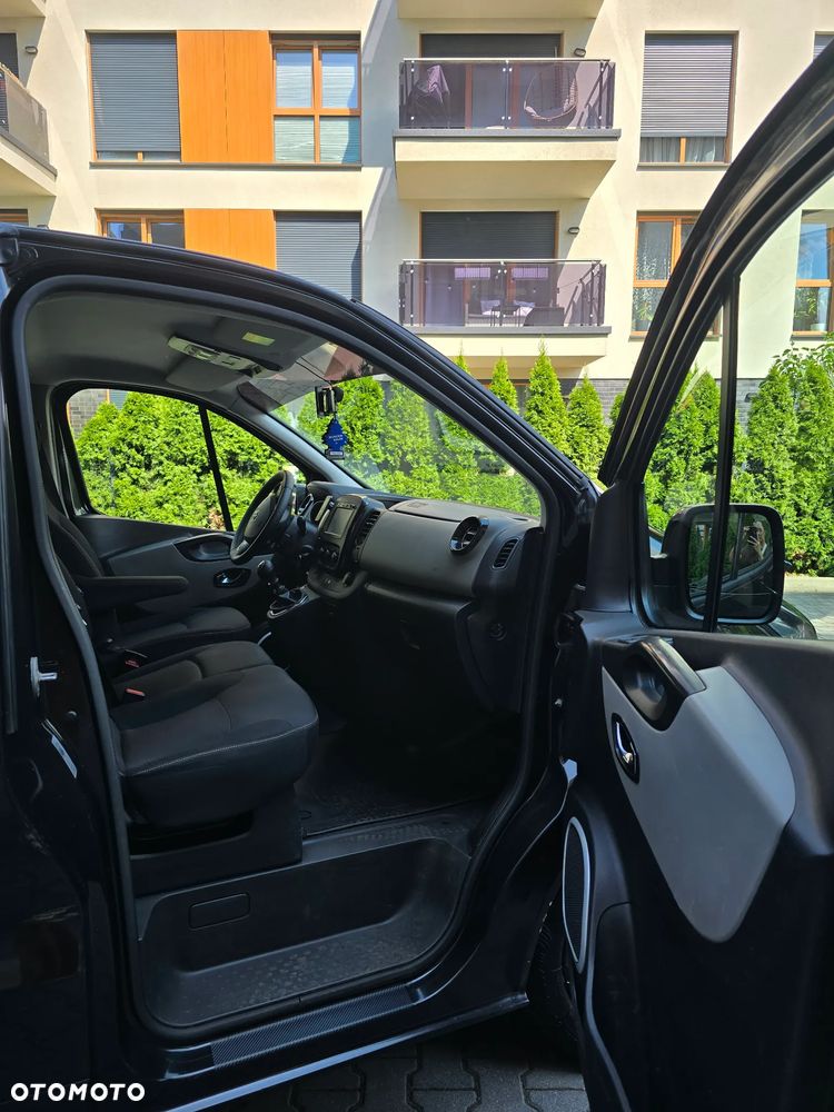 Renault Trafic - 10