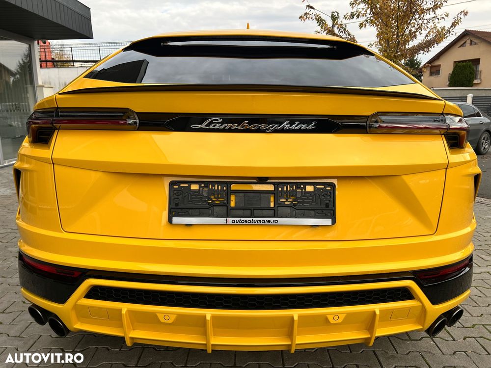 Lamborghini URUS Standard - 9