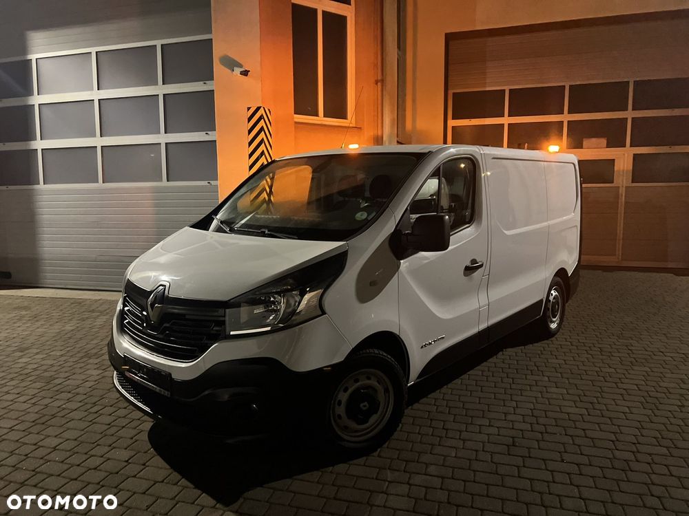 Renault Trafic Warsztat Sortimo - 23