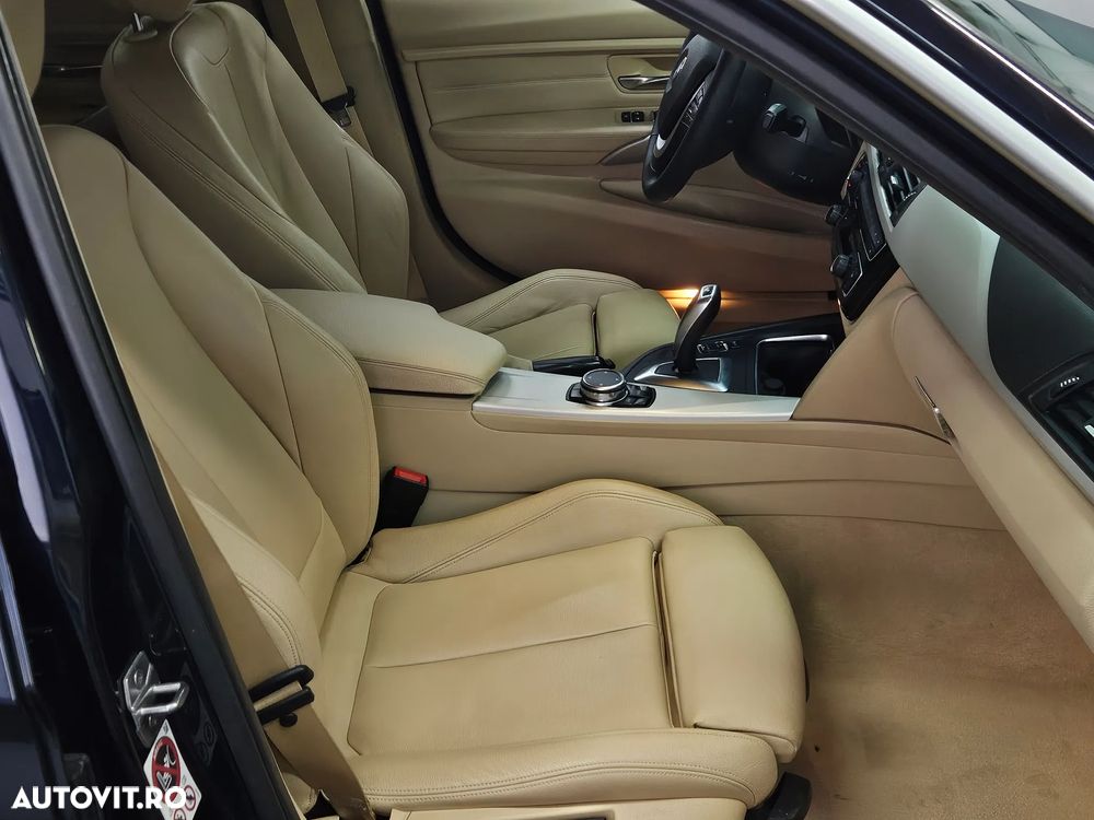 BMW Seria 3 320d Aut. Sport Line - 12