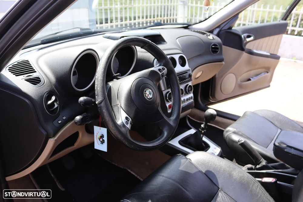 Alfa Romeo 156 1.9 JTD 16V Distinctive - 6