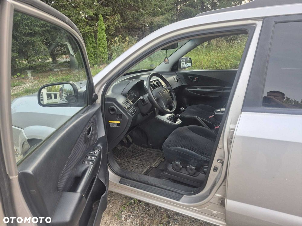 Hyundai Tucson - 8