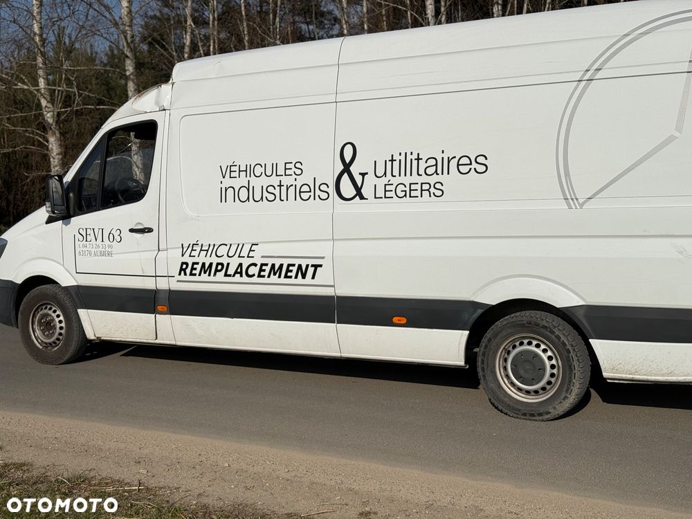 Mercedes-Benz Sprinter - 8