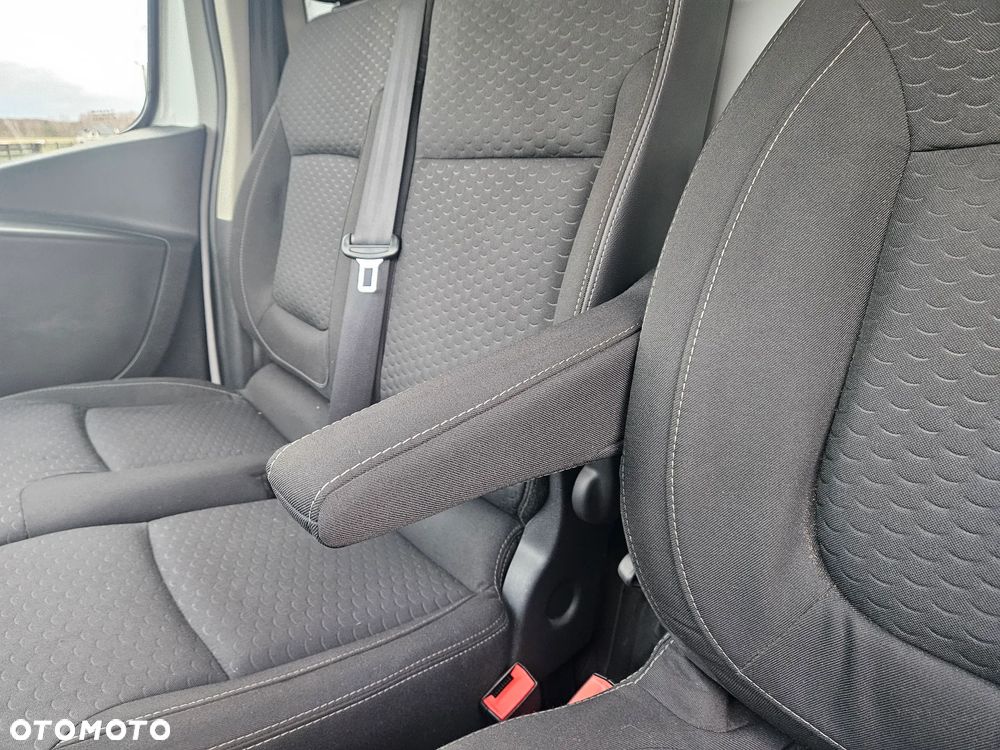 Opel VIVARO L2H1 - 21