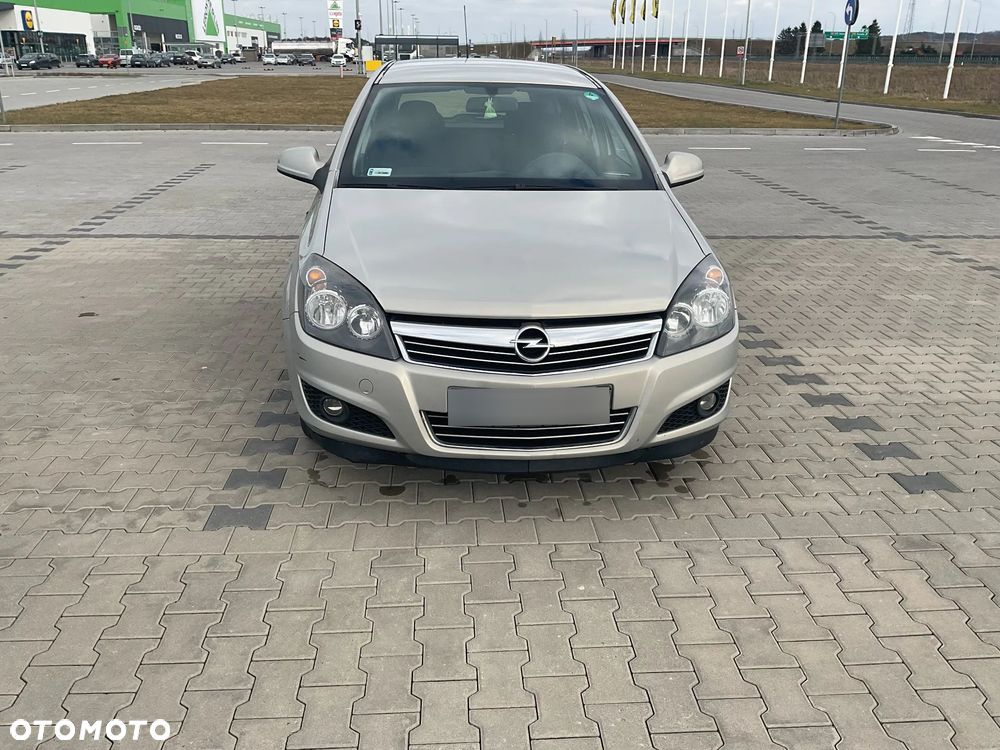 Opel Astra 1.3 CDTI - 1
