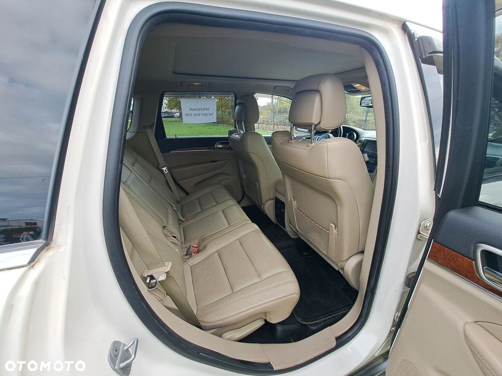 Jeep Grand Cherokee - 11