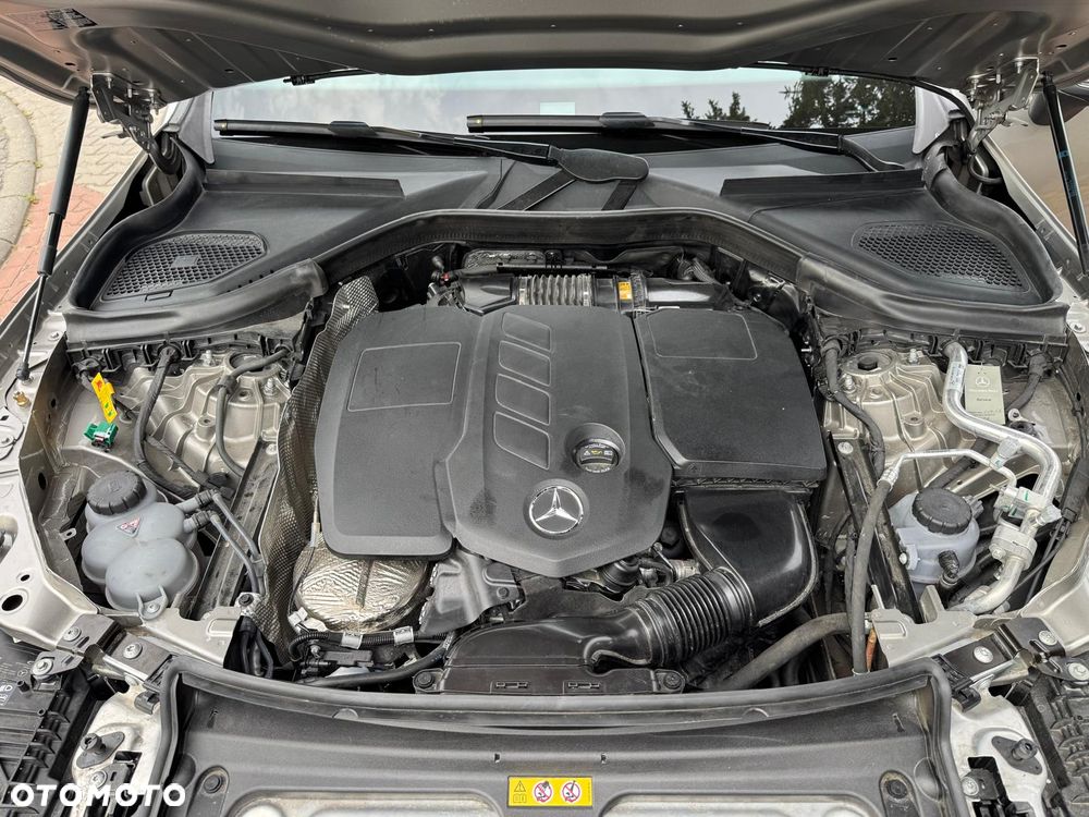 Mercedes-Benz GLC 300 de 4-Matic AMG Line - 12