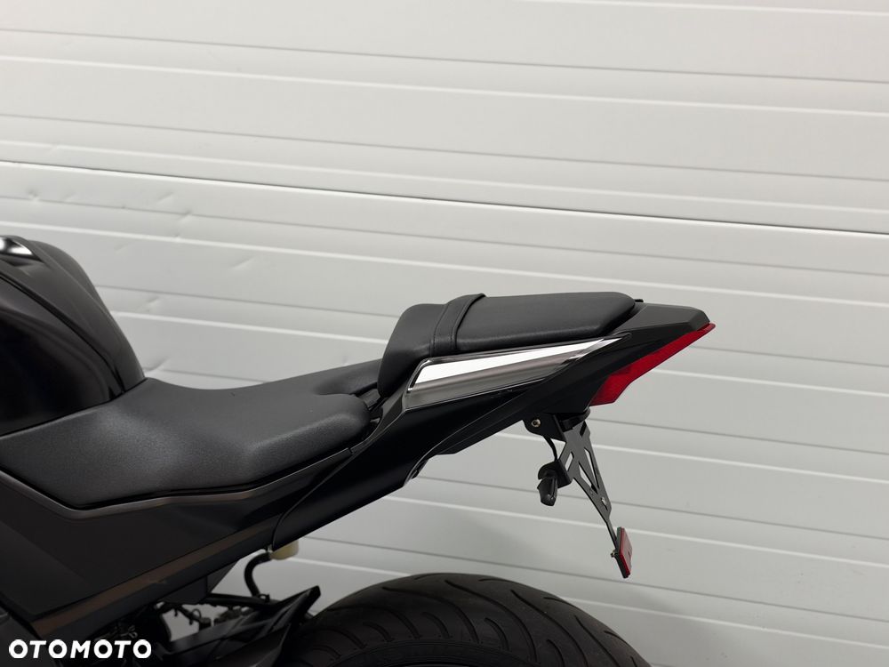 Yamaha R125 - 28