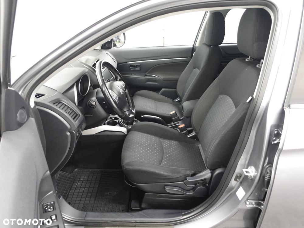 Mitsubishi ASX - 20