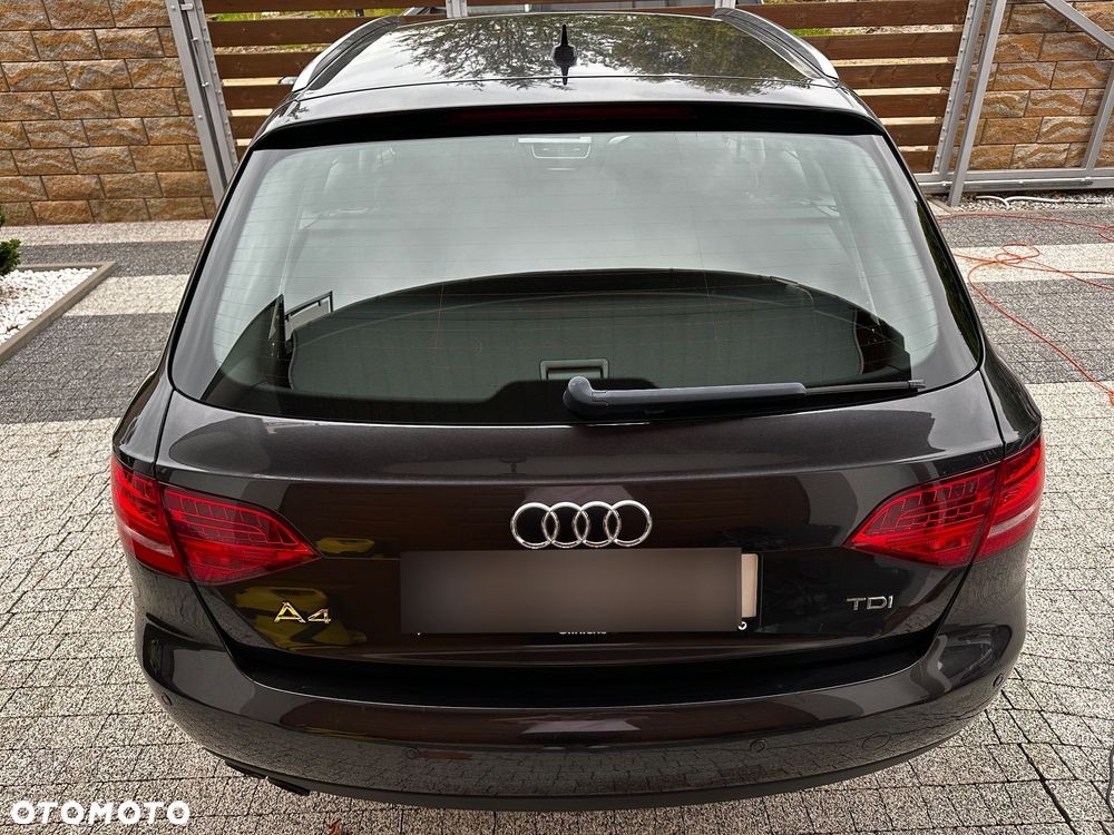 Audi A4 Avant - 5