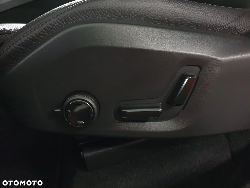 Volvo XC 60 B4 D Geartronic Inscription - 33