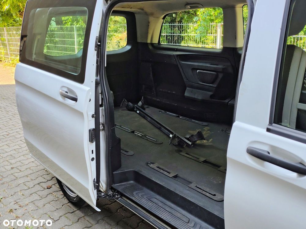 Mercedes-Benz Vito - 12