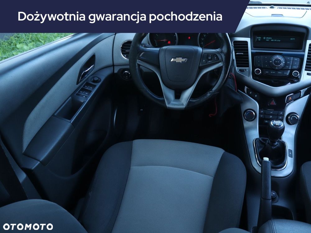 Chevrolet Cruze - 9