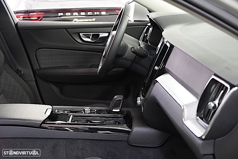 Volvo V60 2.0 T6 AWD TE Inscription Expression - 20