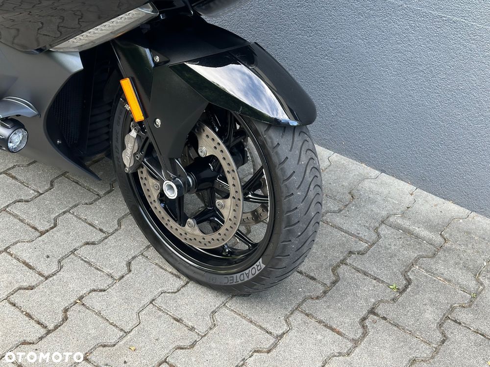 BMW K - 25