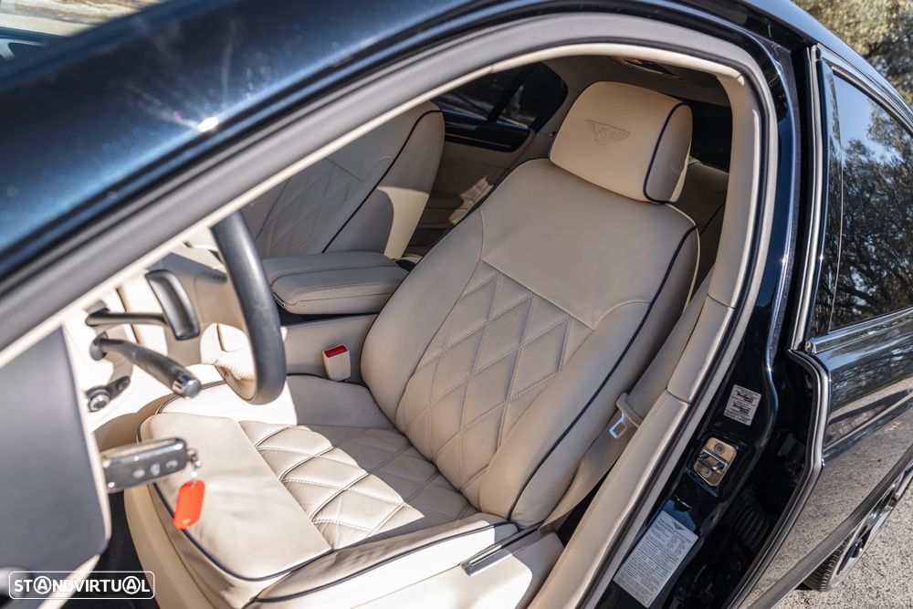 Bentley Continental Flying Spur Standard - 18