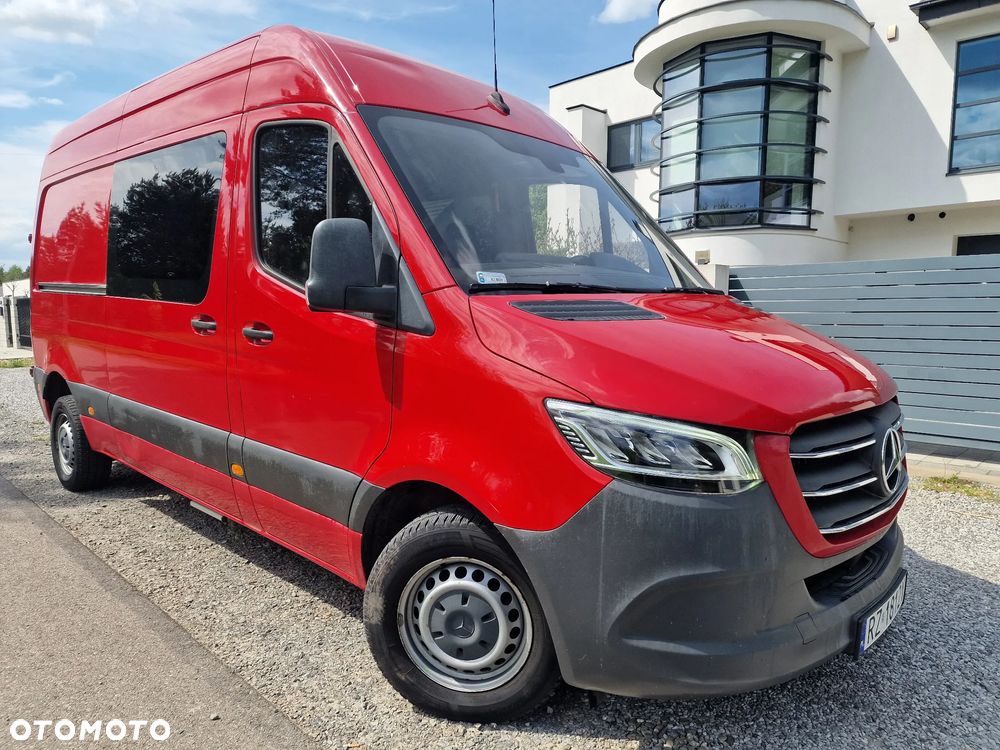 Mercedes-Benz Sprinter - 4