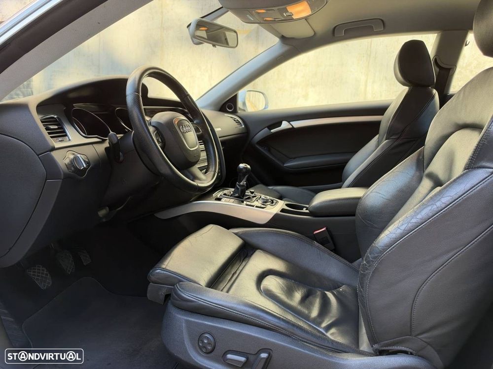Audi A5 2.0 TFSi S-line - 9