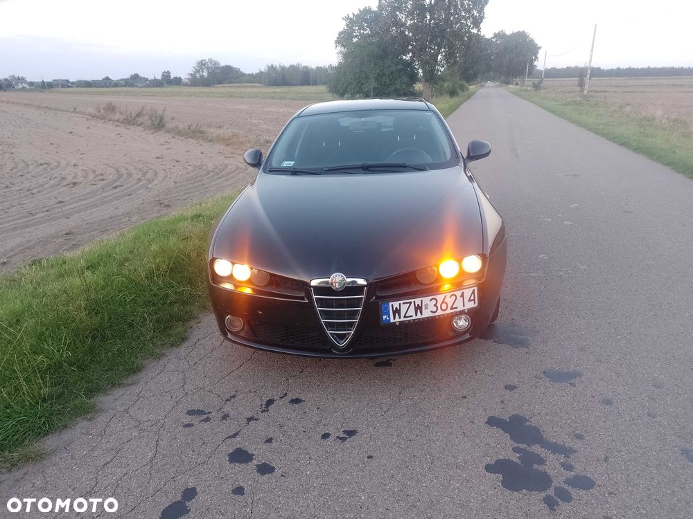 Alfa Romeo 159 - 8
