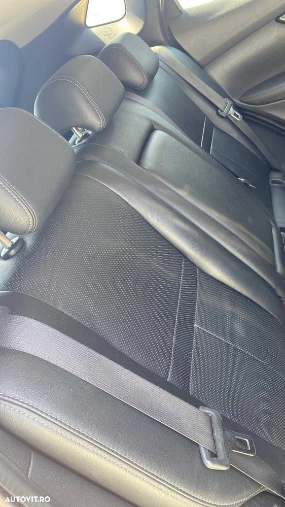 Dezmembram Nissan Qashqai 2015 suv 1.6 4x4 - 5