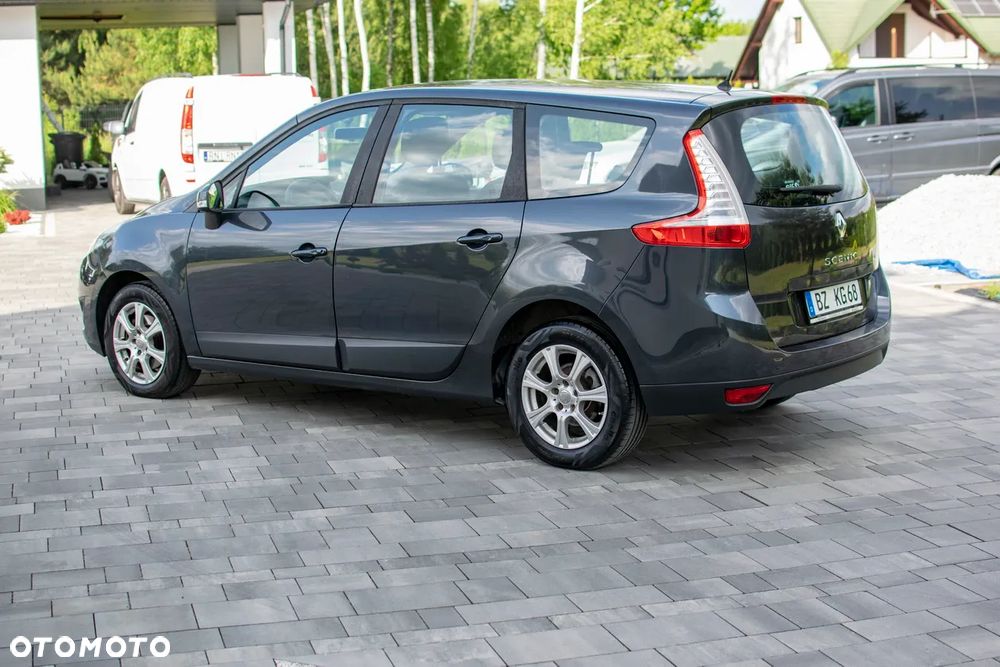 Renault Grand Scenic 1.6 16V 110 Dynamique - 14