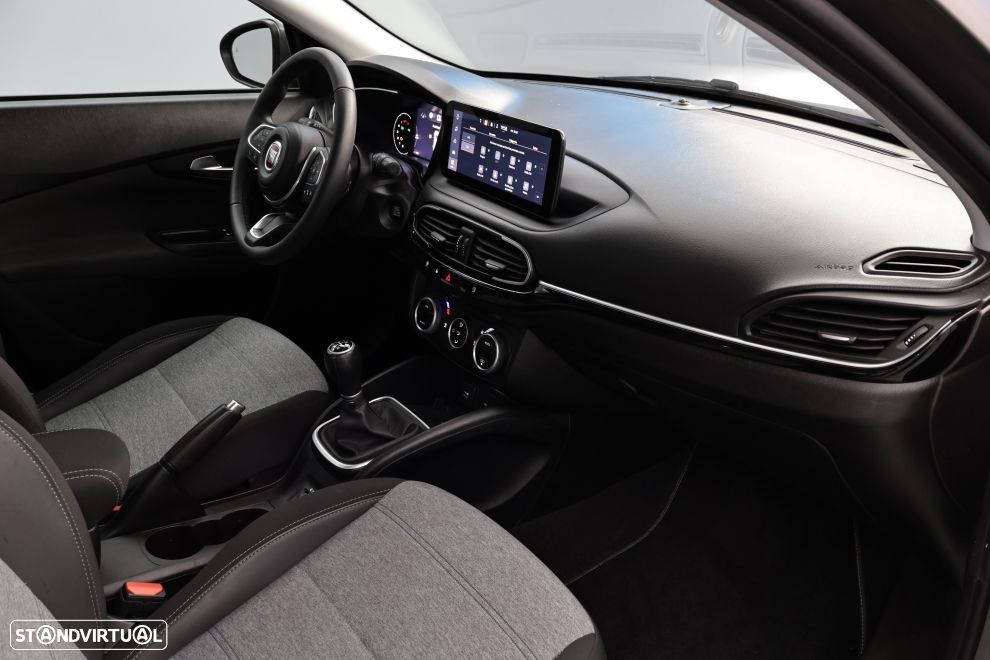 Fiat Tipo Cross 1.3 Multijet - 21