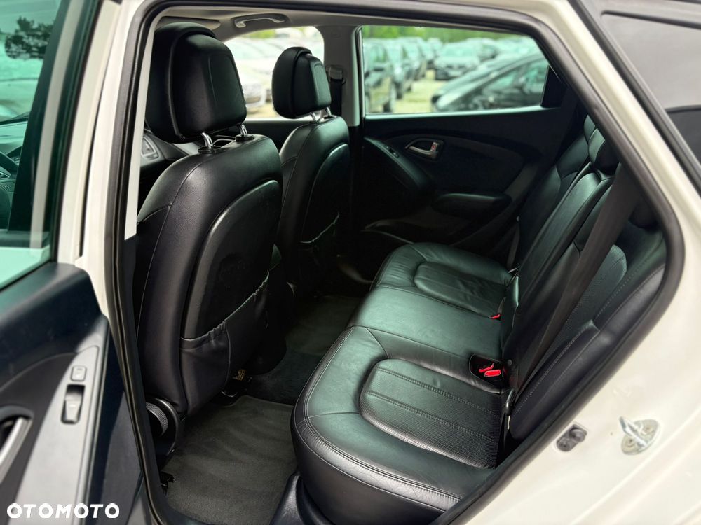 Hyundai ix35 - 23