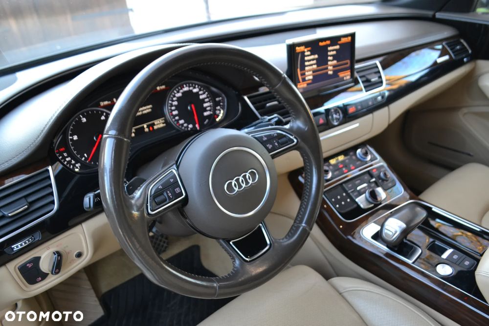 Audi A8 4.2 TDI DPF (clean diesel) quattro tiptronic Lang - 22