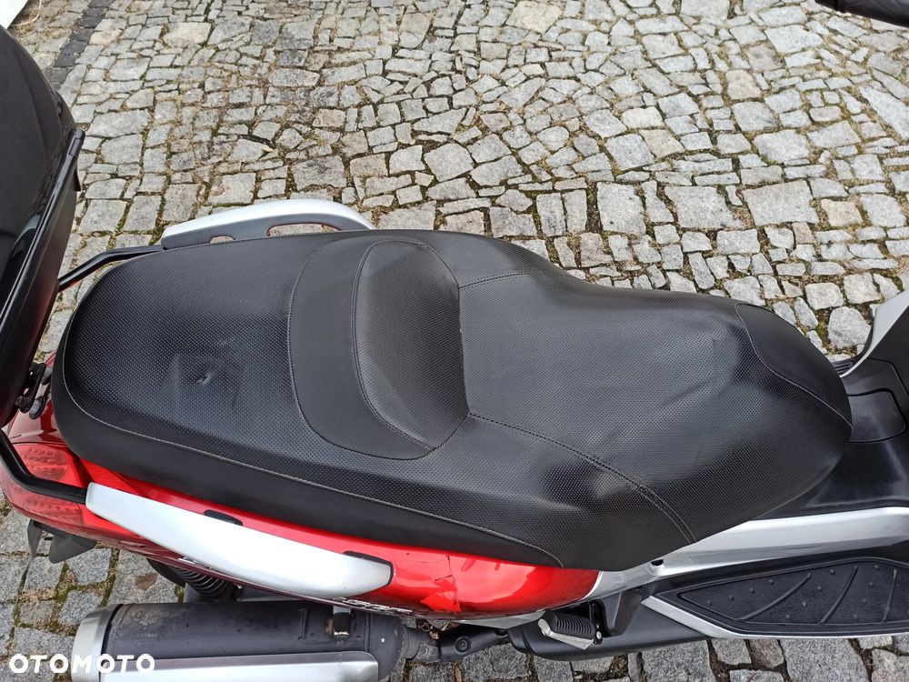 Yamaha X-max - 3