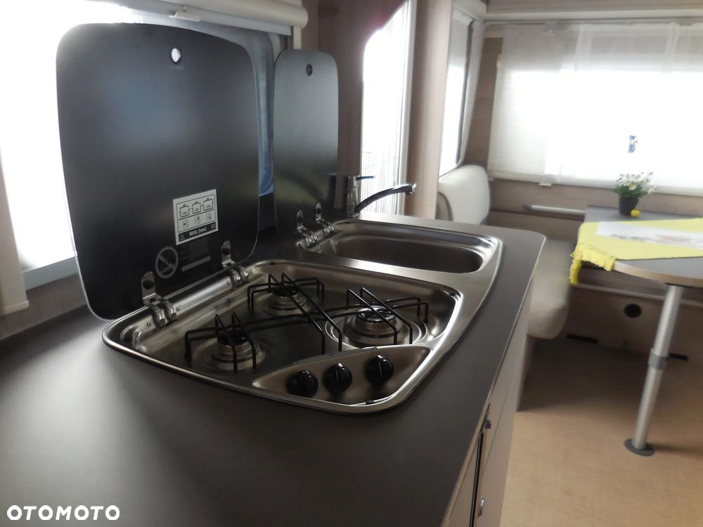 Burstner Premio Life 430TS - 12