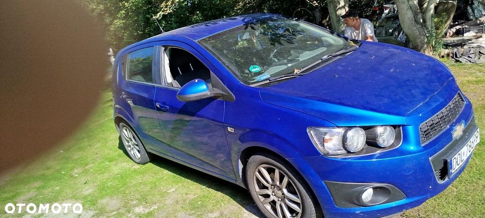 Chevrolet Aveo 1.6 LTZ - 5