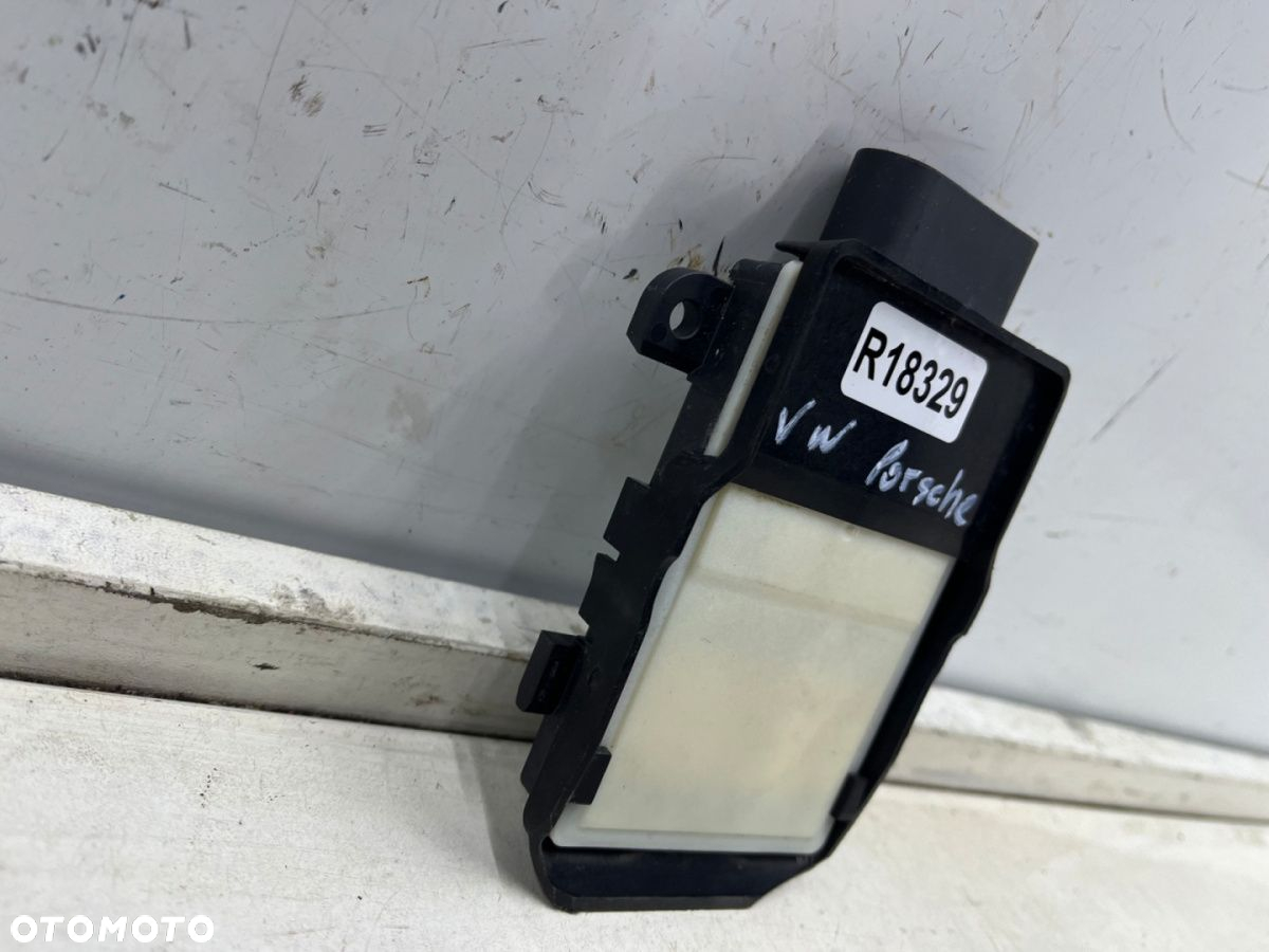 Radar VW Touareg Audi A6 A7 A8 Q5 Panamera Macan Cayenne sensor zmiany pasa distronic 4n0907566f - 2