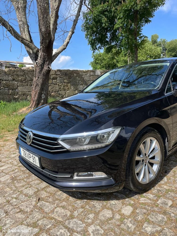 VW Passat 2.0 TDI (BlueMotion ) DSG Trendline - 8