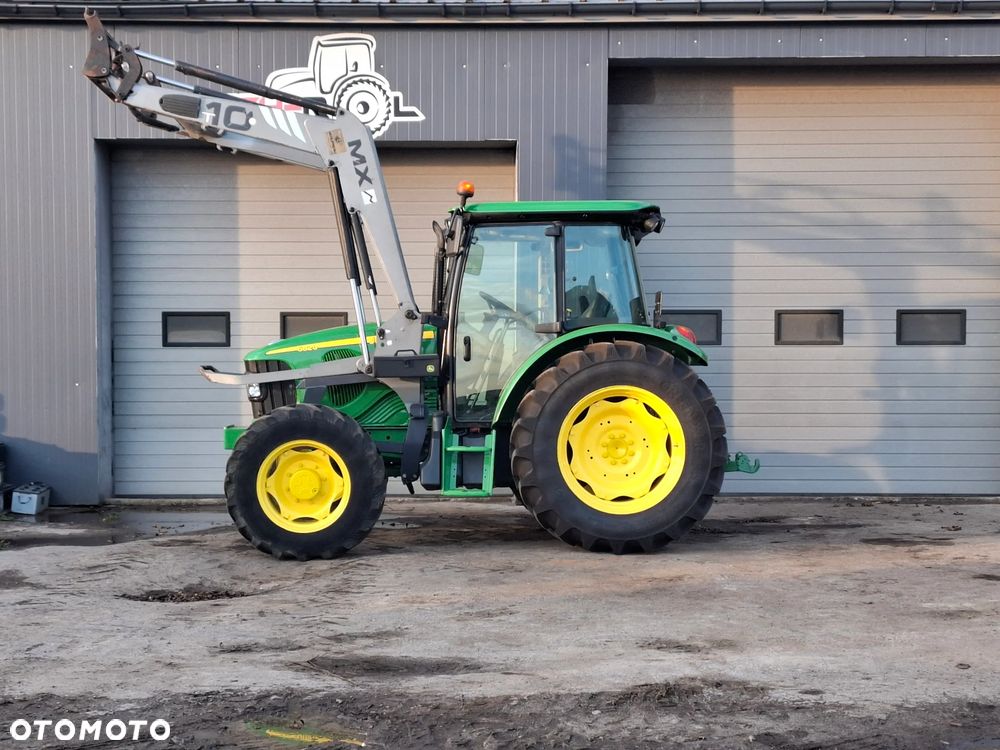 John Deere 5820 - 11